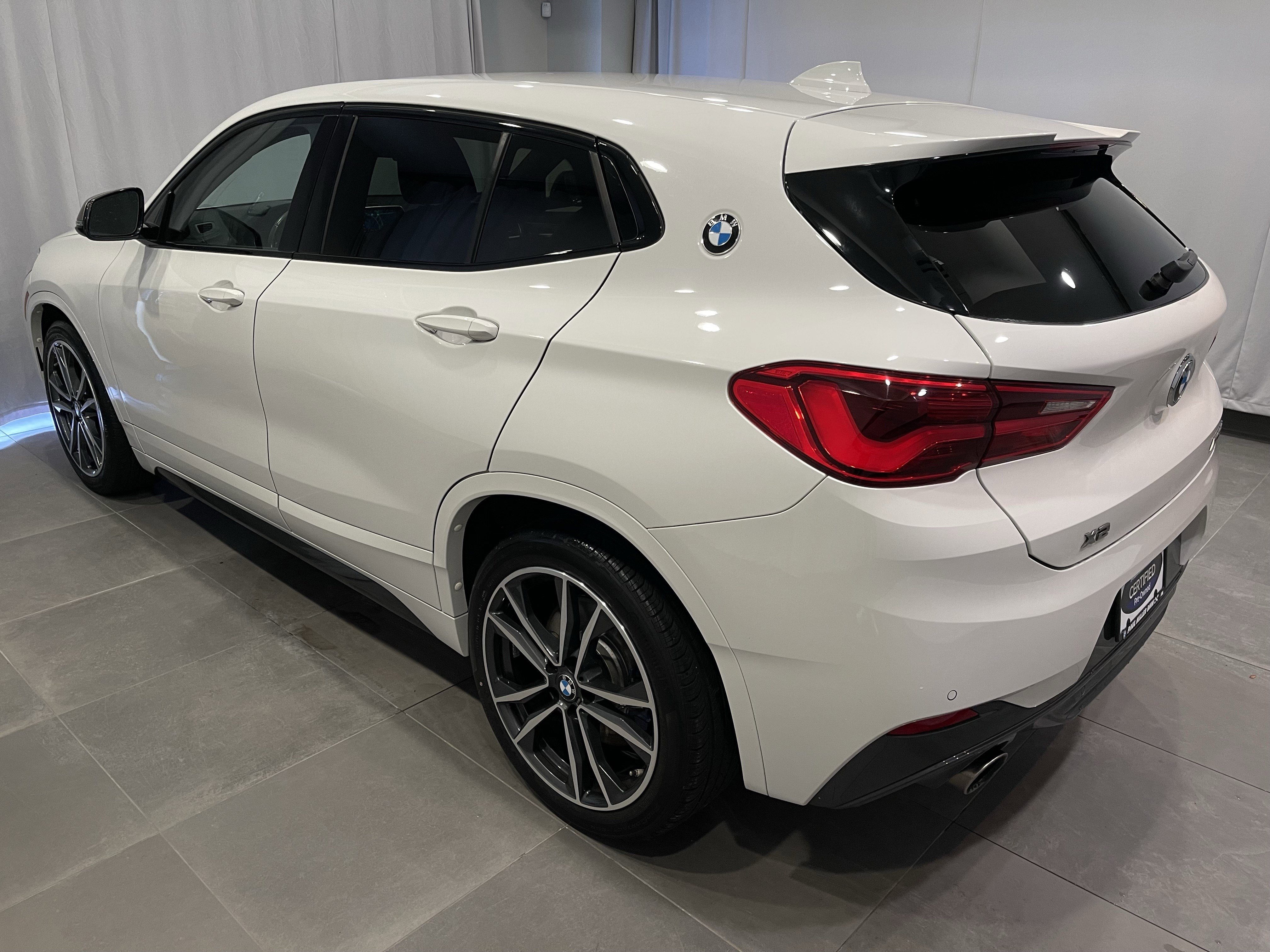 Used 2019 BMW X2 M35i image 4