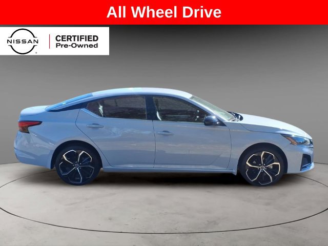 Certified 2025 Nissan Altima 2.5 SR AWD/4WD image 6