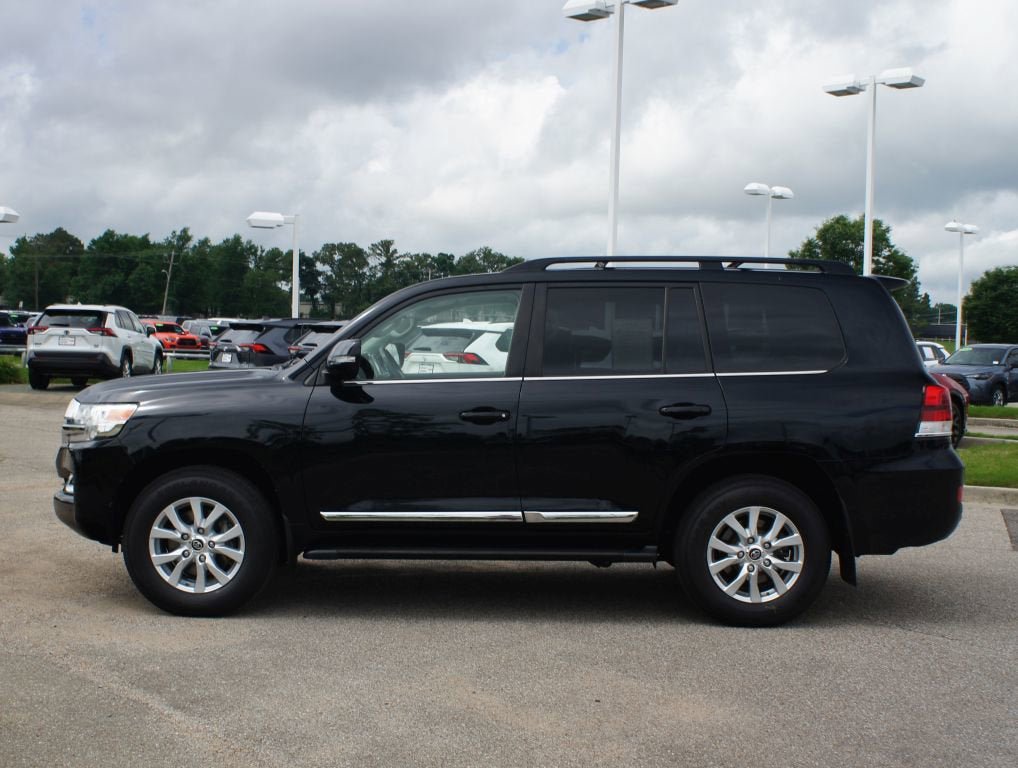 Used 2019 Toyota Land Cruiser AWD/4WD image 14