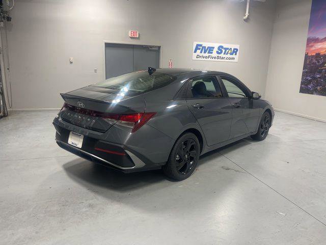 New 2026 Hyundai Elantra Sport image 5