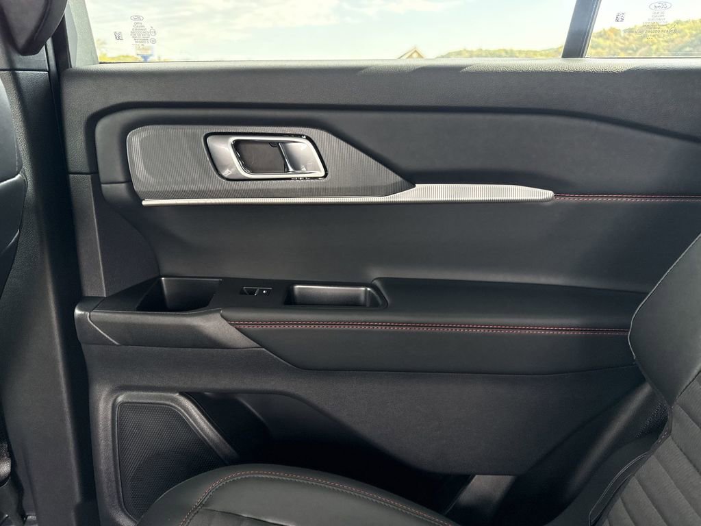 New 2026 Ford Explorer ST-Line AWD/4WD image 27