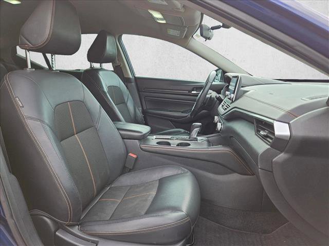 Used 2019 Nissan Altima 2.5 SR FWD image 19