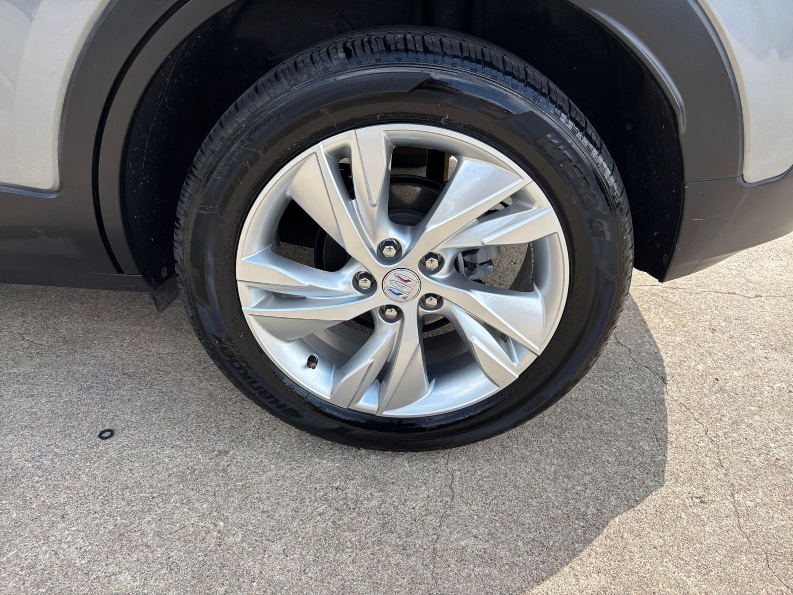 Used 2025 Buick Encore GX Preferred image 29