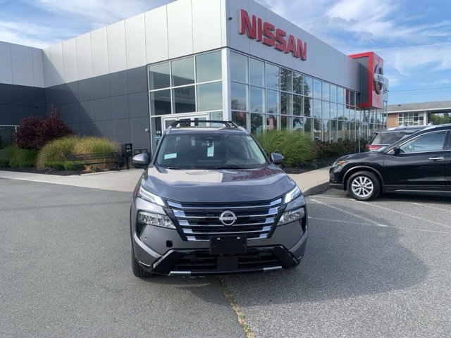 New 2026 Nissan Rogue Platinum image 2