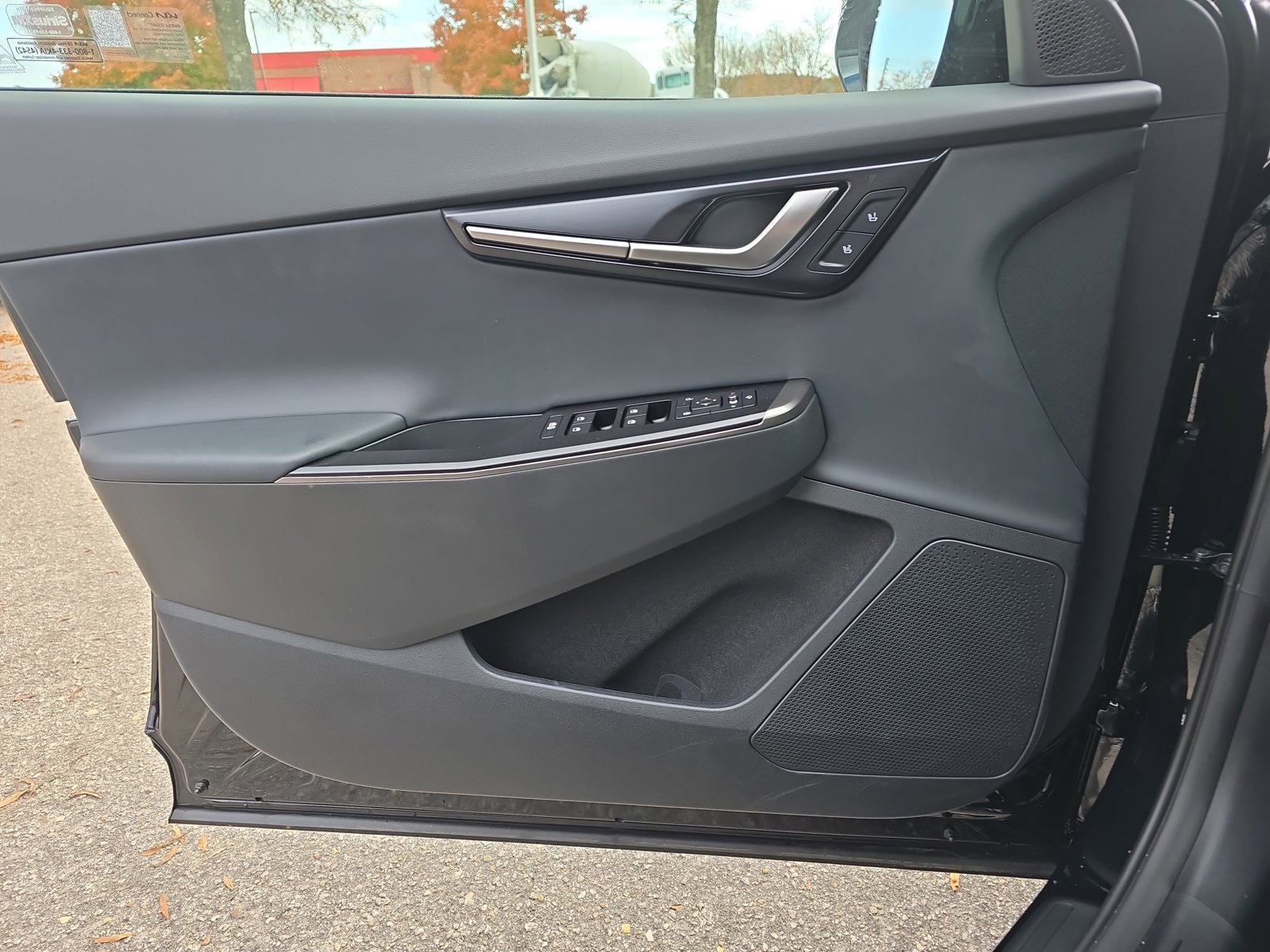 New 2025 Kia EV6 Wind image 28