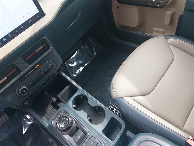 Certified 2025 Ford Maverick Lariat w/ 4K Tow Package image 23