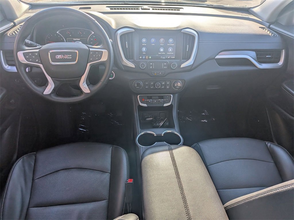 Used 2024 GMC Terrain SLT image 24