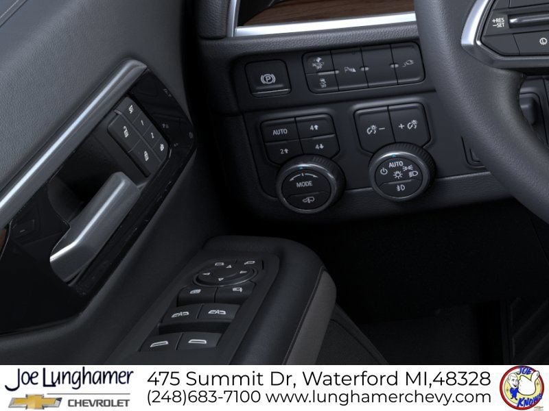 New 2026 Chevrolet Suburban High Country AWD/4WD image 24