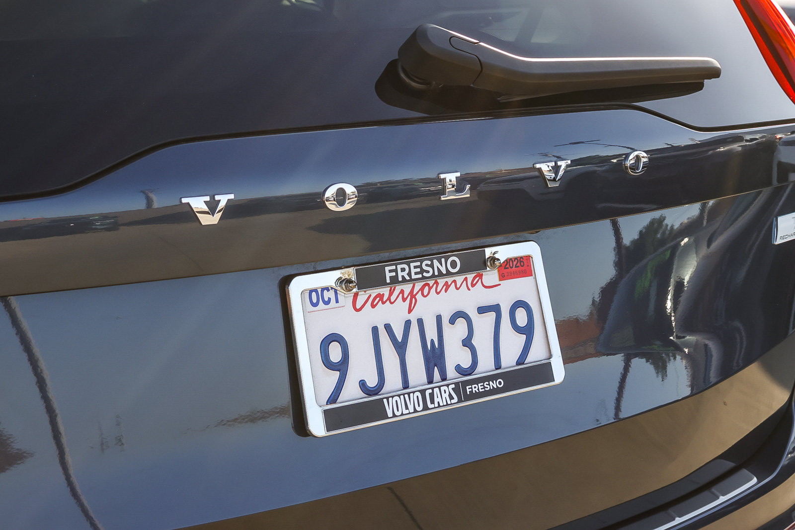 Used 2023 Volvo XC90 T8 Plus w/ Protection Package Premier AWD/4WD image 9