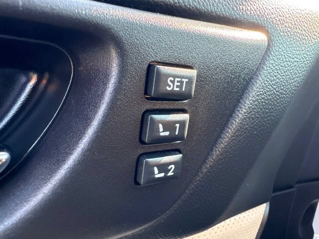 Used 2016 Subaru Outback 2.5i Limited AWD/4WD image 14