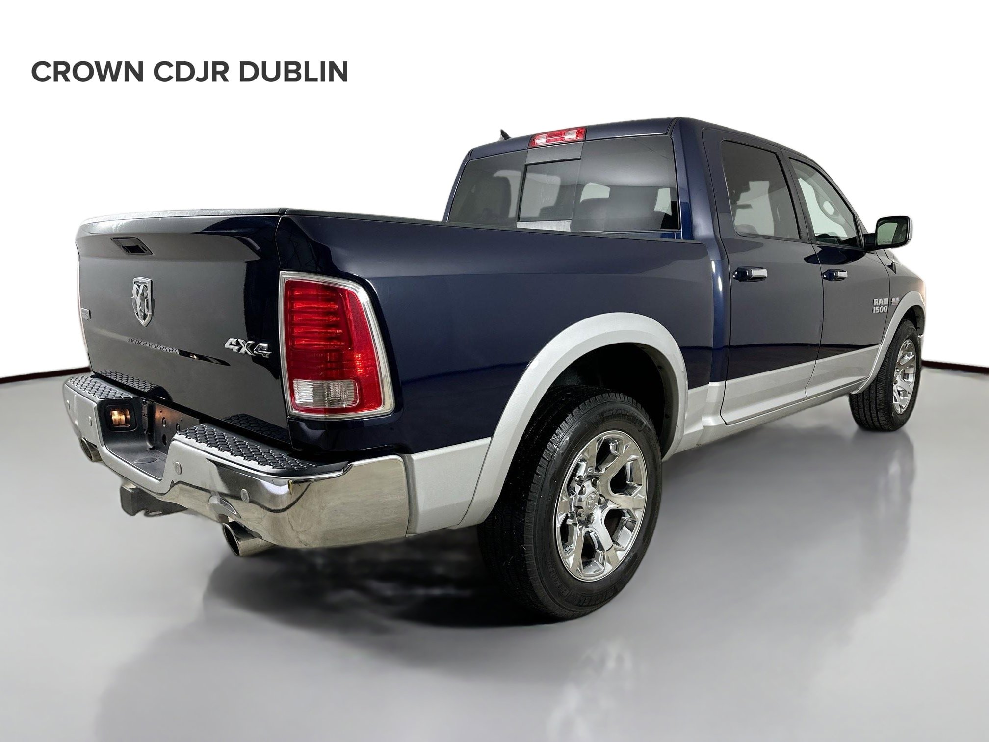 Used 2016 RAM 1500 Laramie w/ Convenience Group image 5