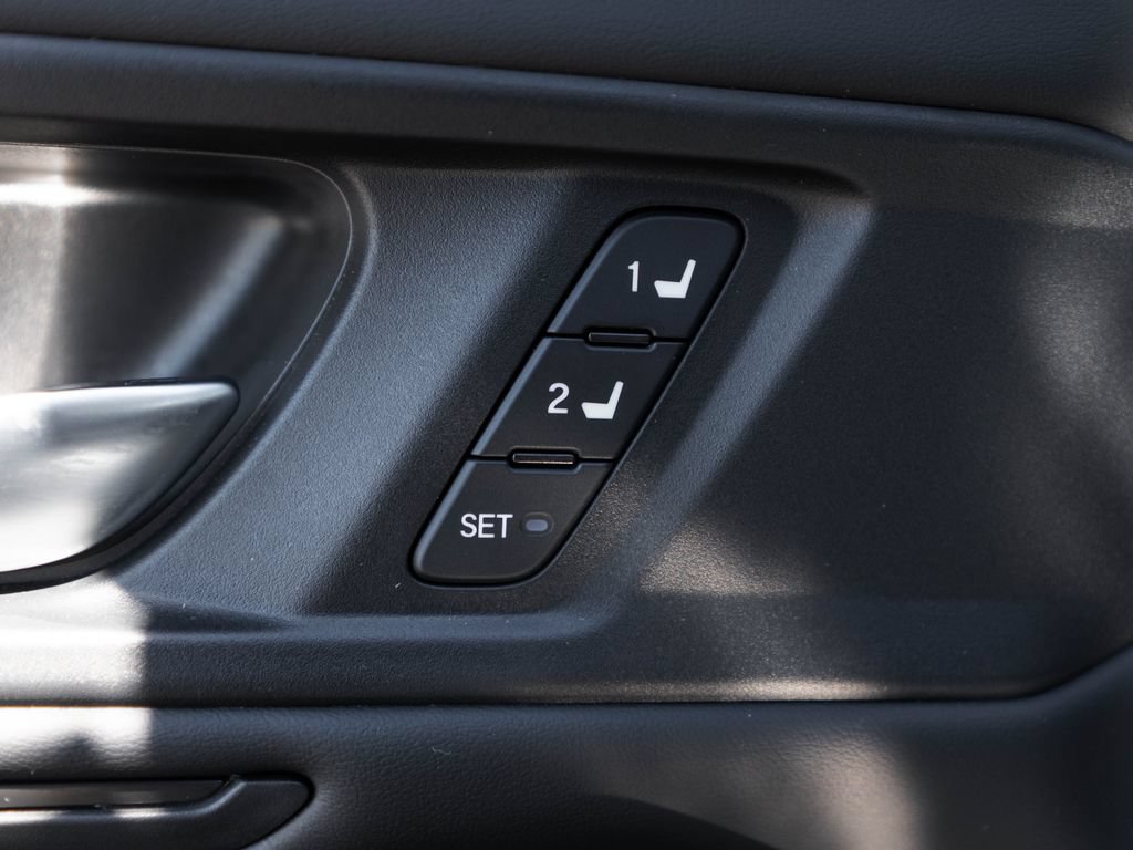 Used 2023 Honda Accord EX-L image 27
