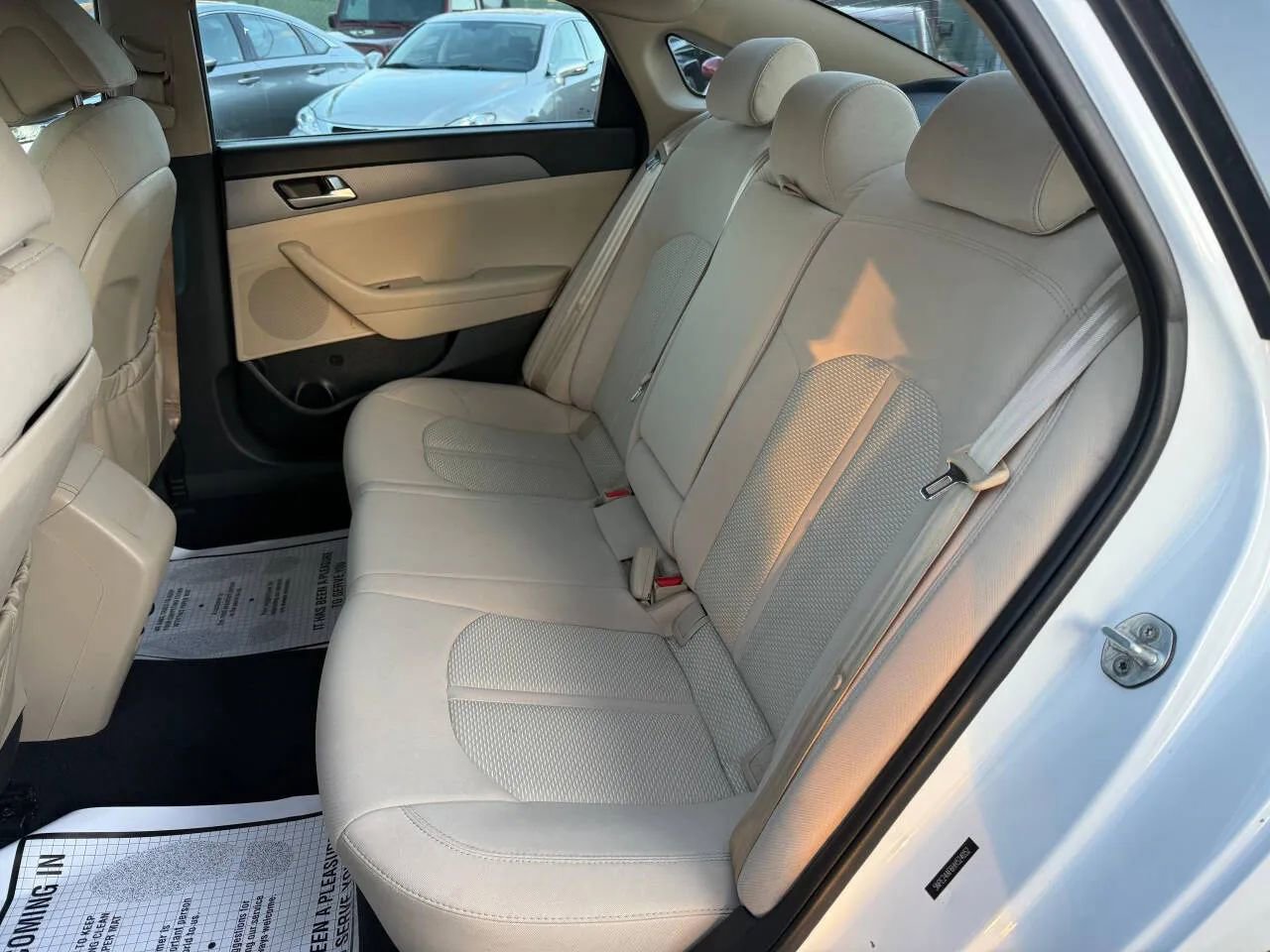 Used 2017 Hyundai Sonata SE w/ Cargo Package image 10