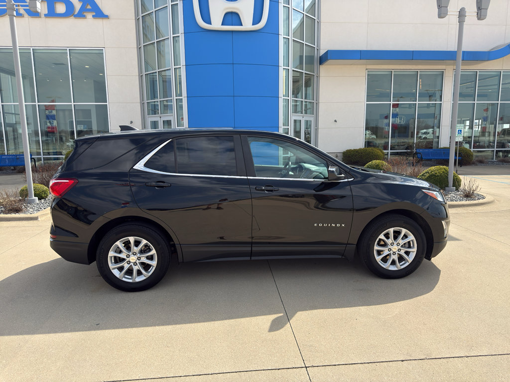 Used 2021 Chevrolet Equinox LT FWD image 4