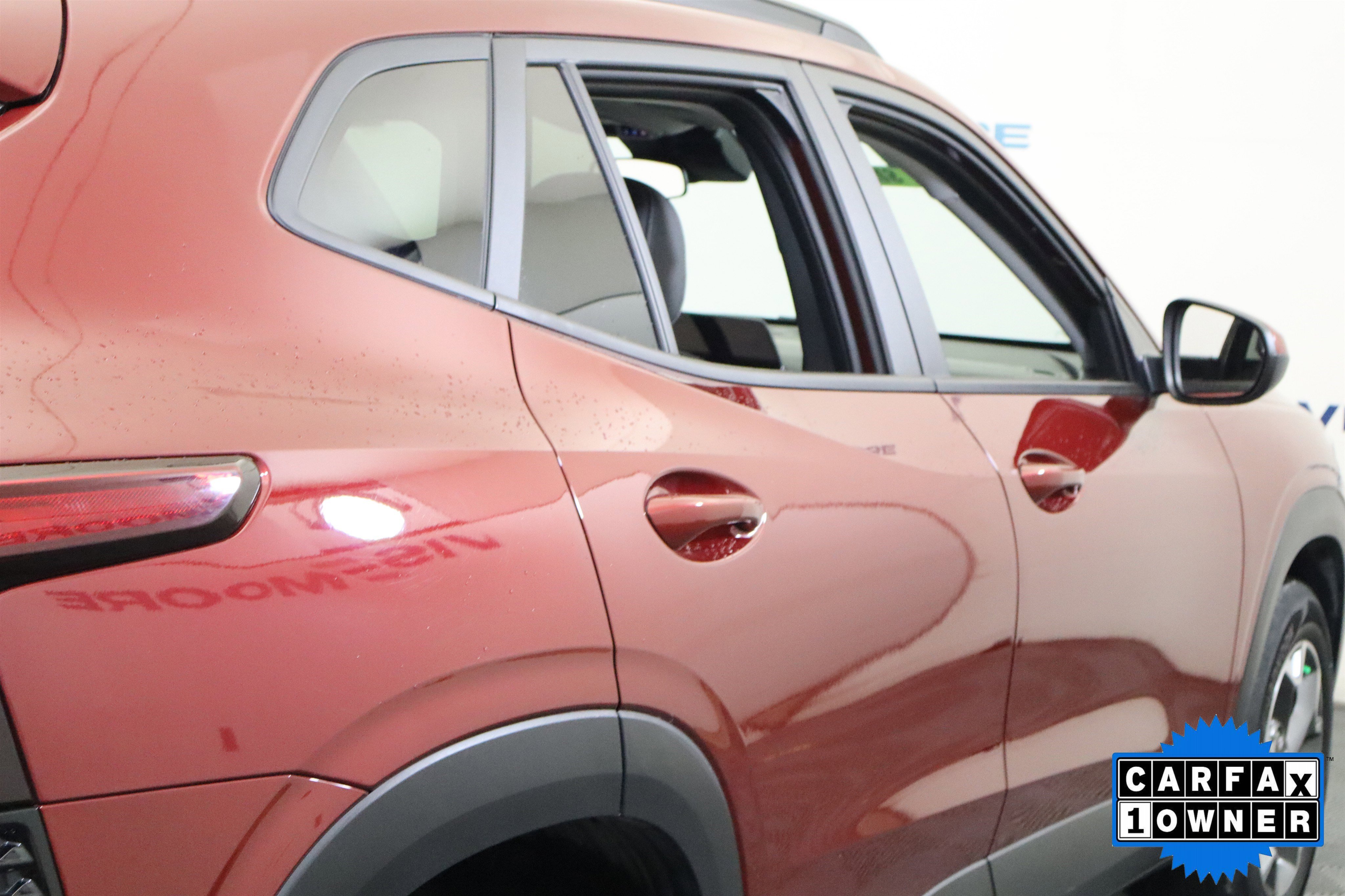 Used 2025 Chevrolet Trax LT image 6