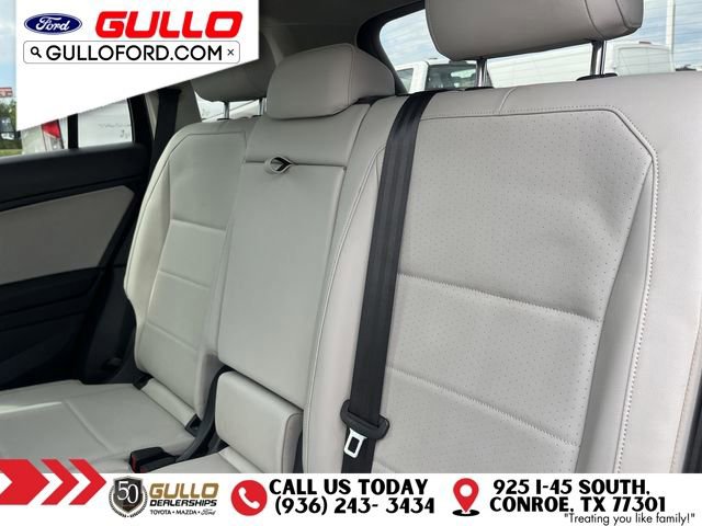 Used 2021 Volkswagen Tiguan SE w/ Panoramic Sunroof Package AWD/4WD image 14