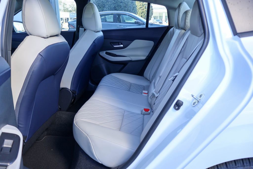 New 2026 Nissan Sentra SL image 8