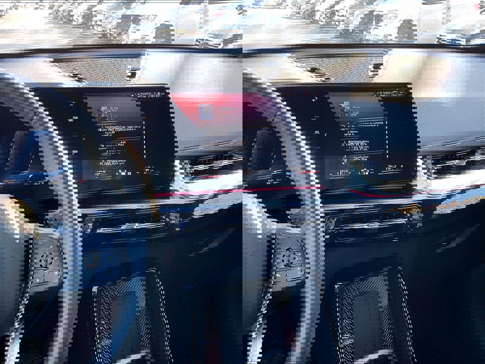 Used 2025 BMW X1 xDrive28i w/ Convenience Package image 9