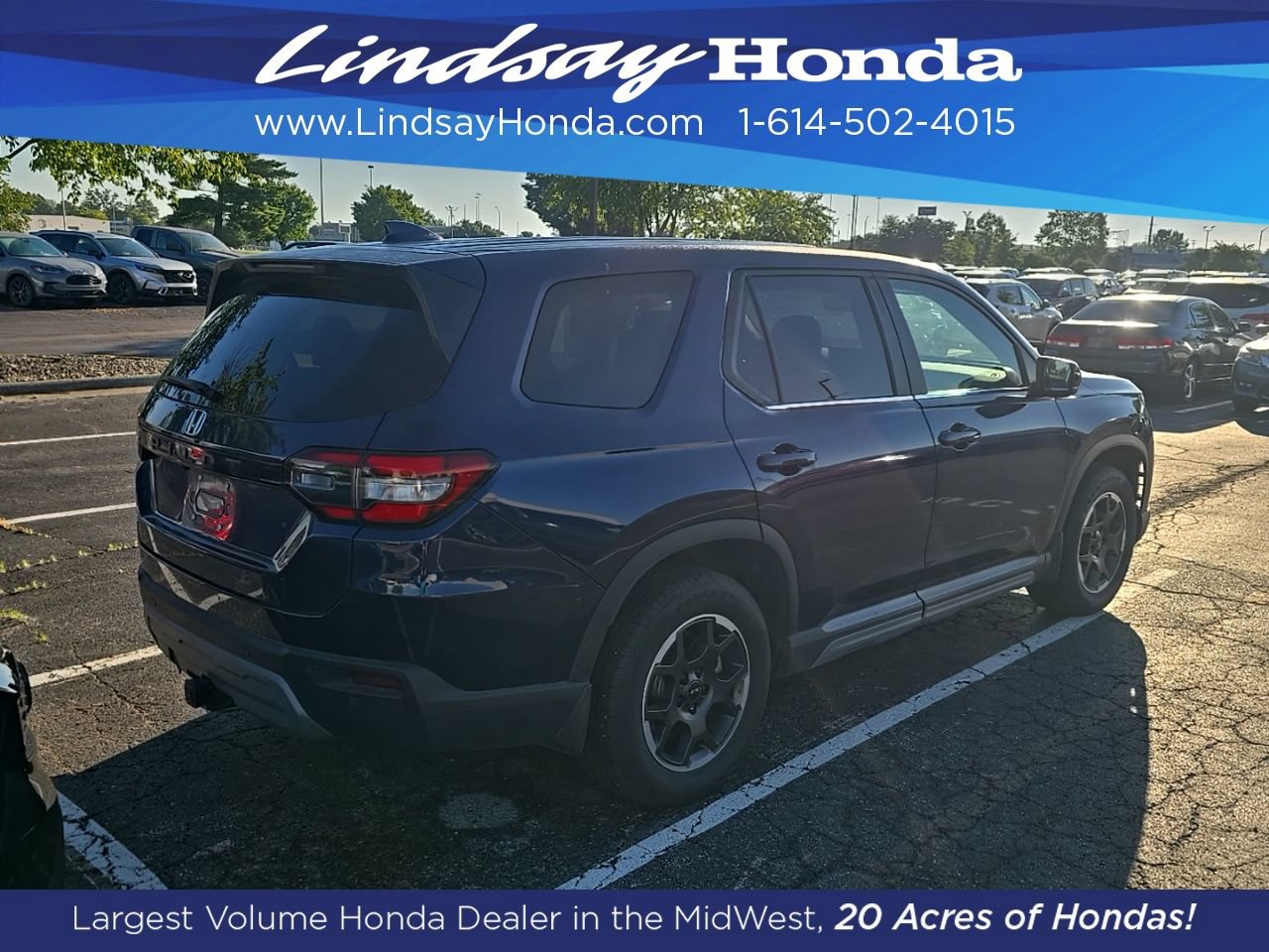 Used 2024 Honda Pilot EX-L image 3