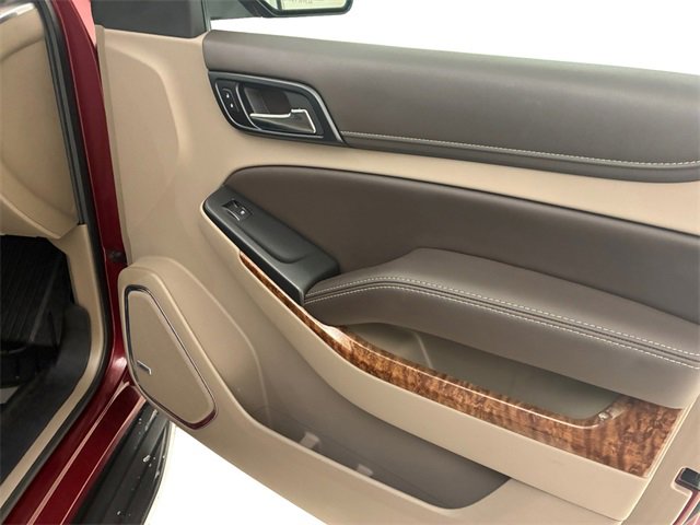 Used 2016 Chevrolet Suburban LTZ image 15