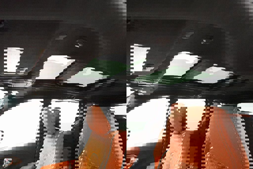 New 2026 Chrysler Pacifica Pinnacle image 12