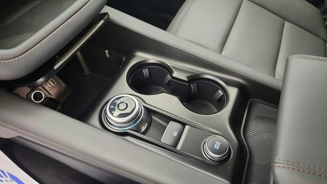 New 2025 Ford Explorer Active w/ Active Comfort Package image 14