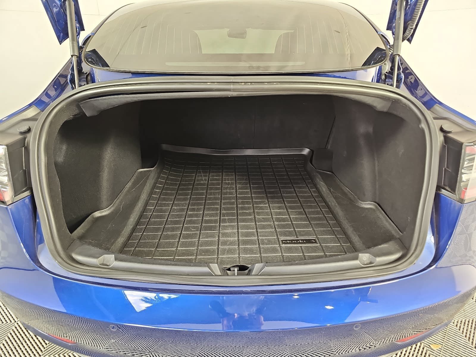 Used 2019 Tesla Model 3 Standard Range Plus RWD image 12