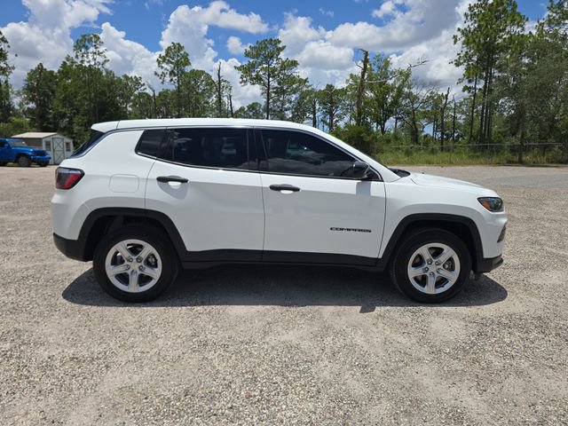 Certified 2023 Jeep Compass Sport AWD/4WD image 3