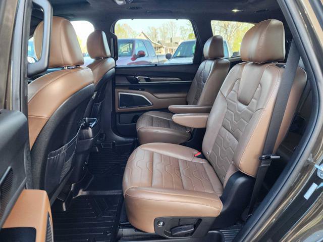 Used 2020 Kia Telluride SX w/ SX Prestige Package image 15