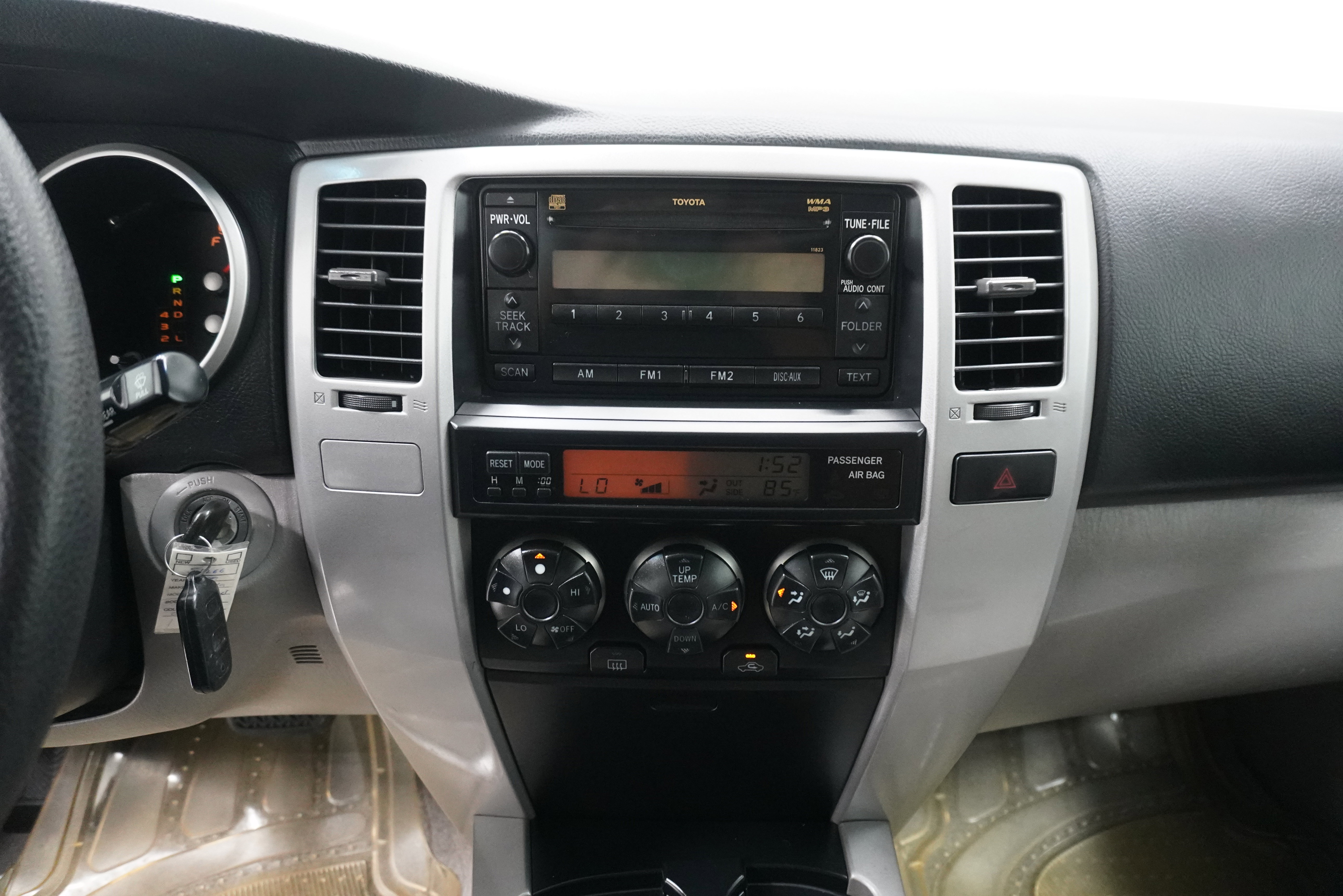 Used 2009 Toyota 4Runner SR5 image 14