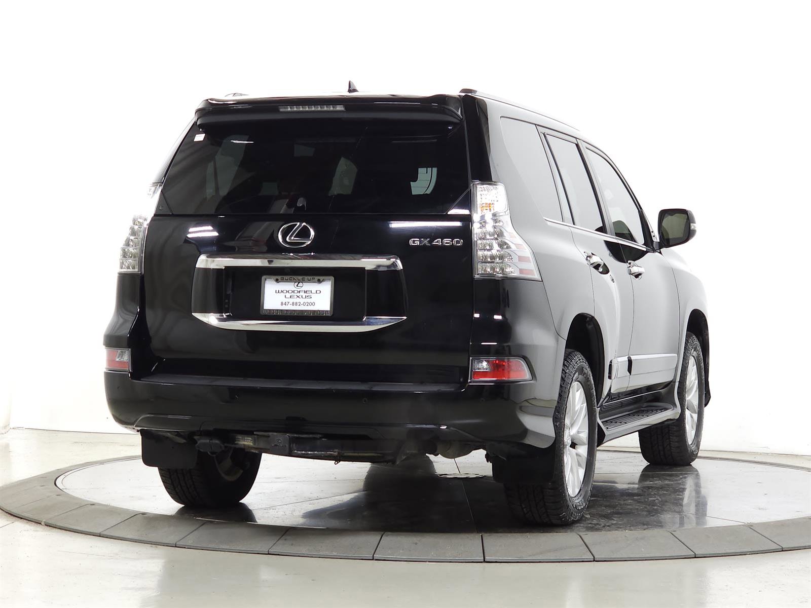 Used 2018 Lexus GX 460 Premium w/ Premium Package image 9