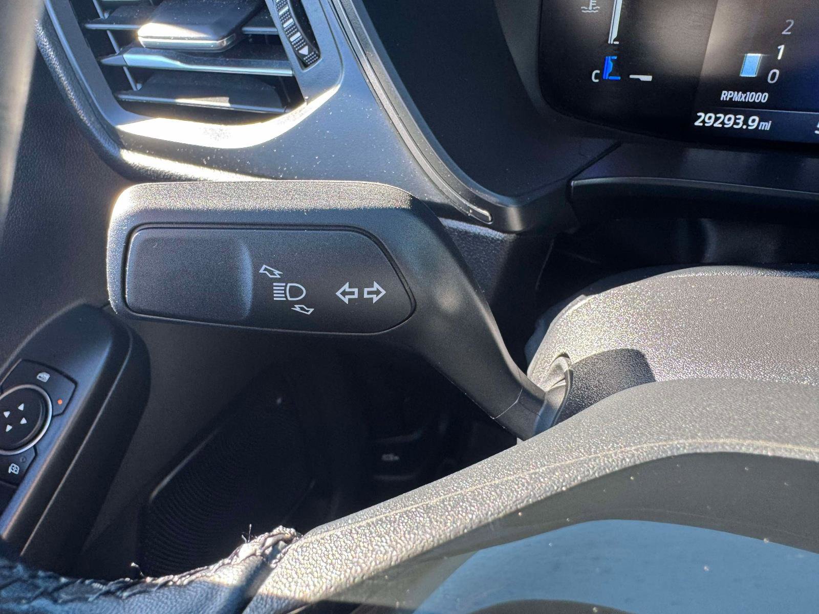 Used 2024 Ford Escape Active image 29