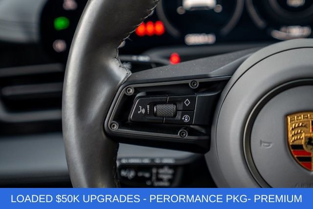 Used 2020 Porsche Taycan 4S image 28