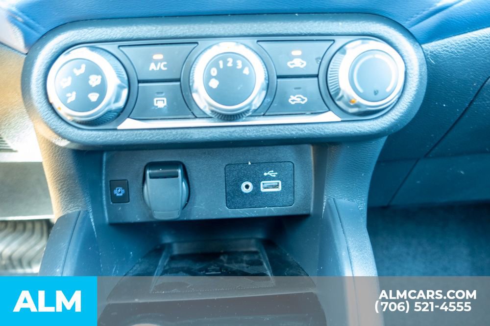 Used 2024 Nissan Versa SV image 34