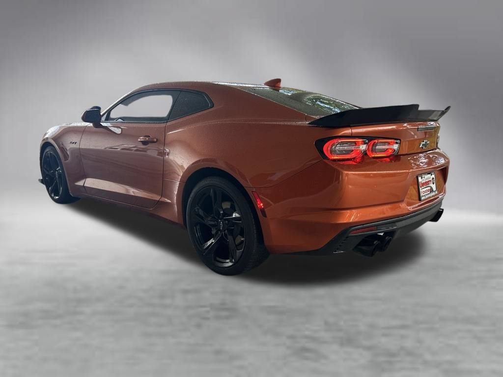 Used 2022 Chevrolet Camaro LT w/ RS Package RWD image 4