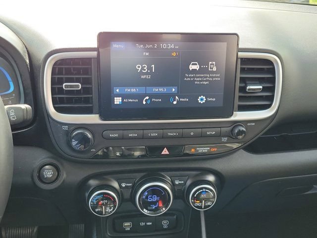 Certified 2024 Hyundai Venue SEL FWD image 26
