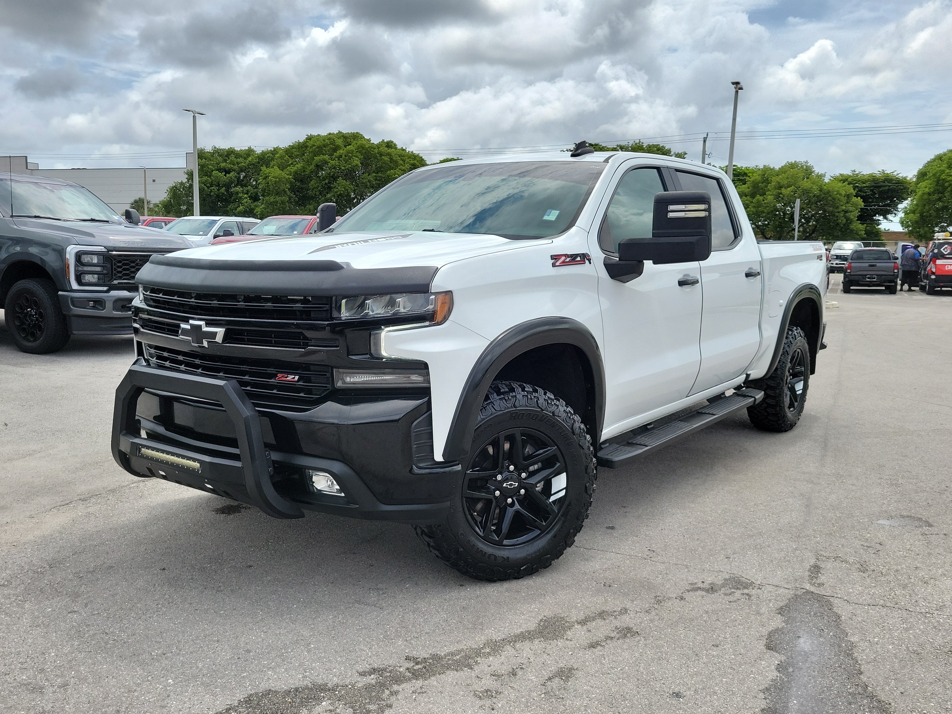Used 2021 Chevrolet Silverado 1500 LT Trail Boss AWD/4WD image 1