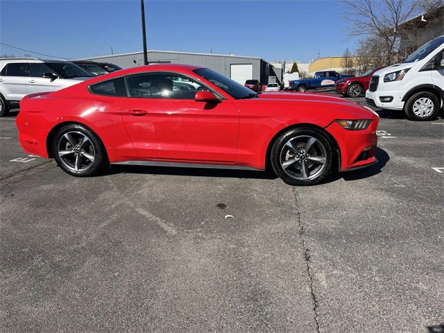 Used 2015 Ford Mustang Coupe w/ Equipment Group 051A image 2