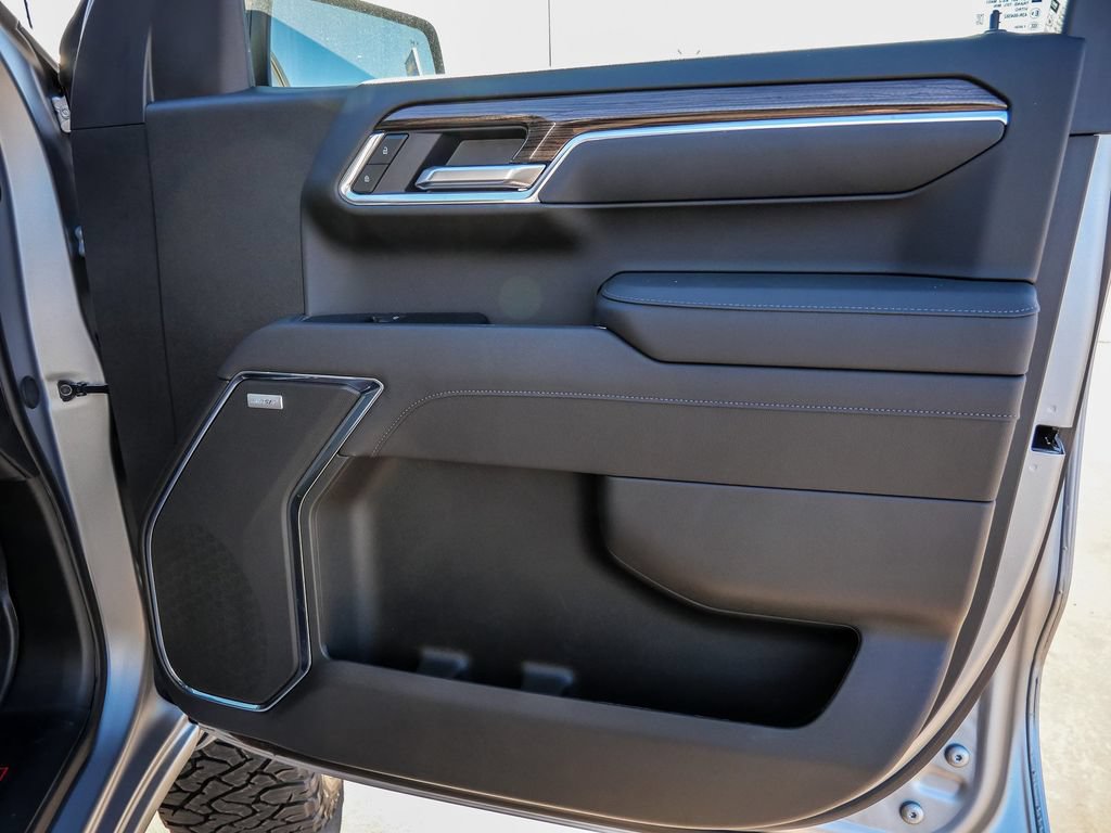 New 2026 Chevrolet Silverado 1500 RST AWD/4WD image 30