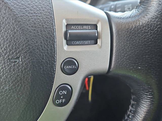 Used 2010 Nissan Rogue SL w/ Premium Pkg image 27