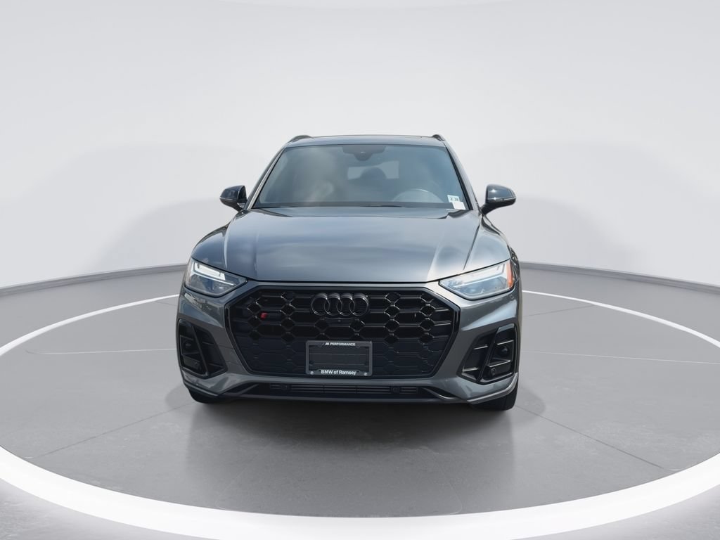 Used 2023 Audi SQ5 Premium Plus w/ Premium Plus Package AWD/4WD image 3