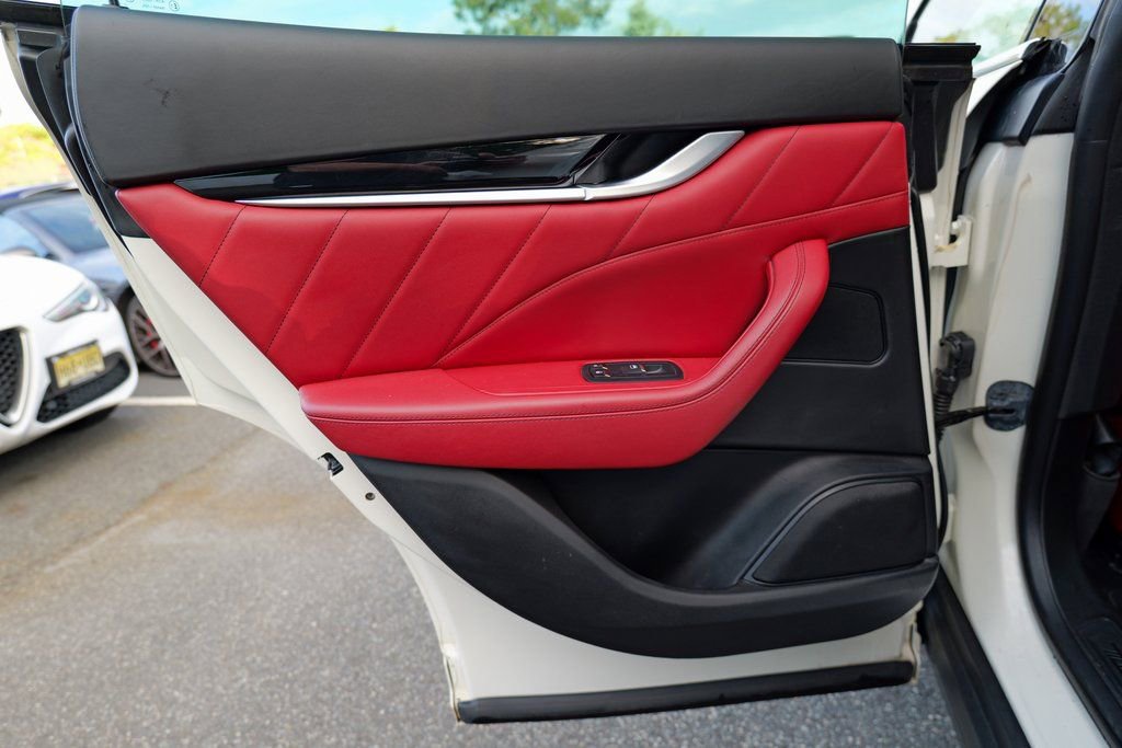 Used 2019 Maserati Levante Base image 24