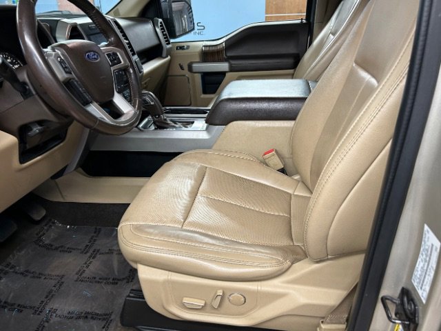 Used 2018 Ford F150 Lariat w/ Equipment Group 501A Mid image 13