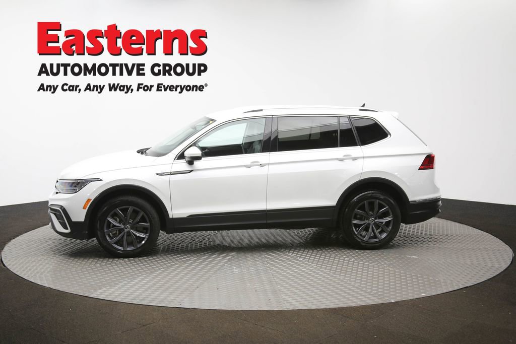 Used 2023 Volkswagen Tiguan SE image 57