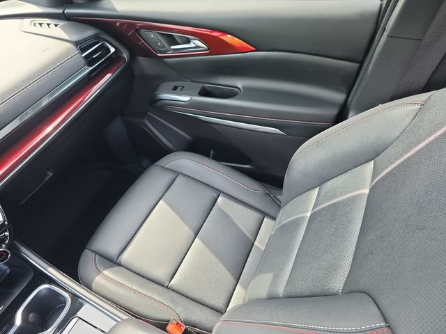 Certified 2026 Chevrolet Traverse Z71 w/ Driver Confidence Package AWD/4WD image 16