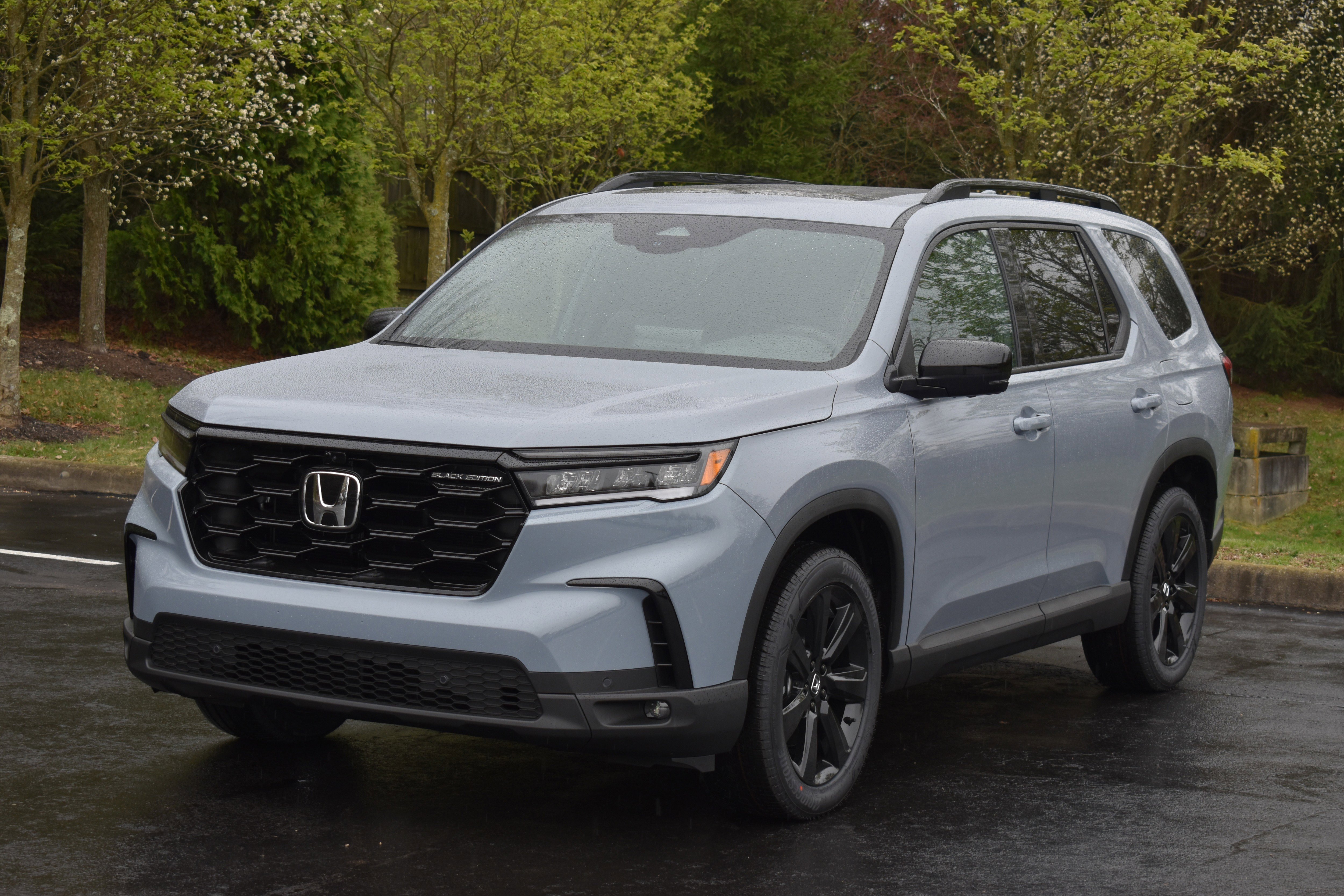 New 2025 Honda Pilot Black Edition image 13