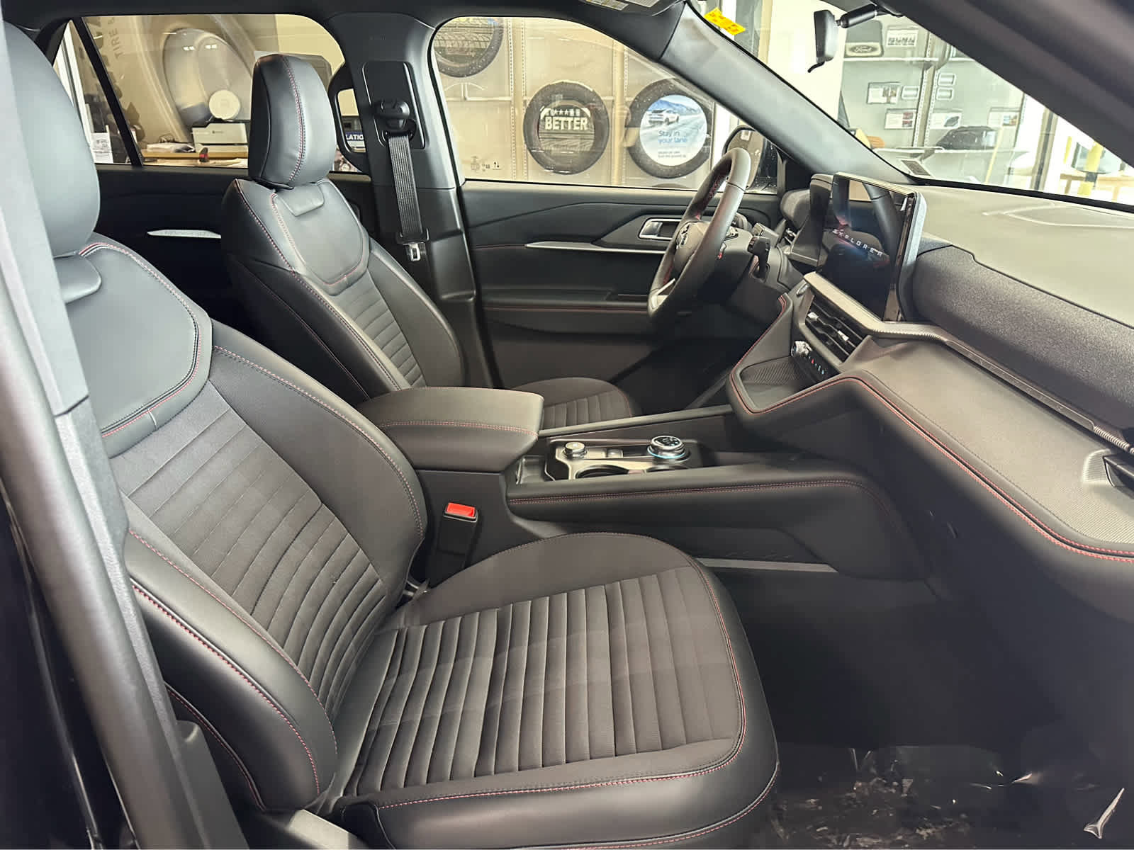 New 2026 Ford Explorer ST-Line w/ ST-Line Street Pack image 40