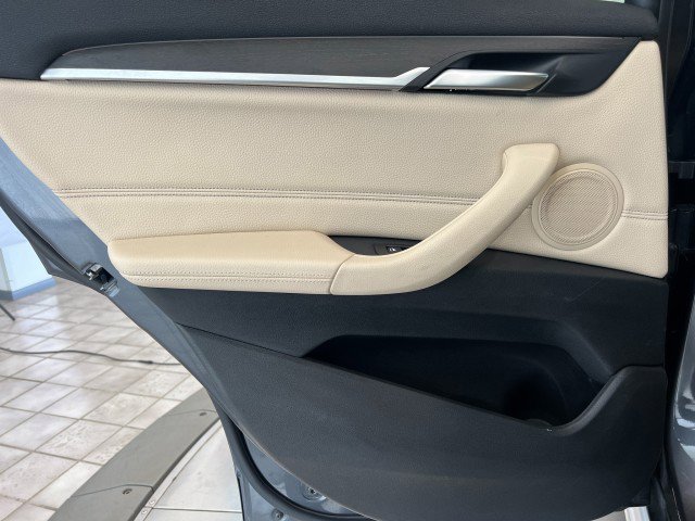 Used 2016 BMW X1 xDrive28i AWD/4WD image 30