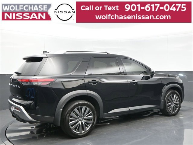 Used 2024 Nissan Pathfinder SL w/ SL Premium Package image 6