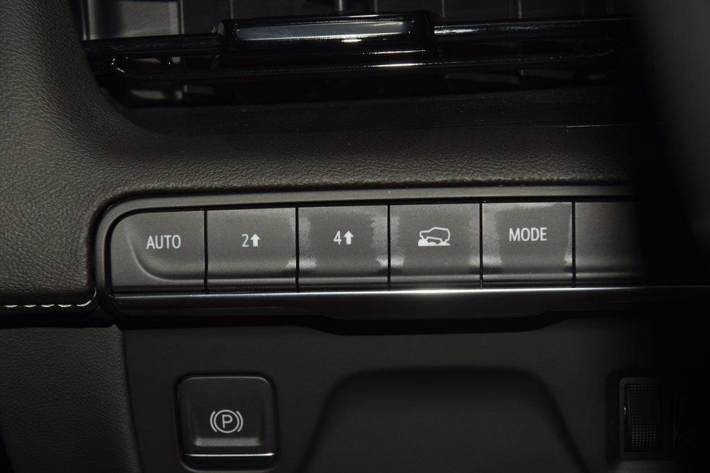 Used 2023 Cadillac Escalade Premium Luxury w/ LPO, Floor Liner Package image 37